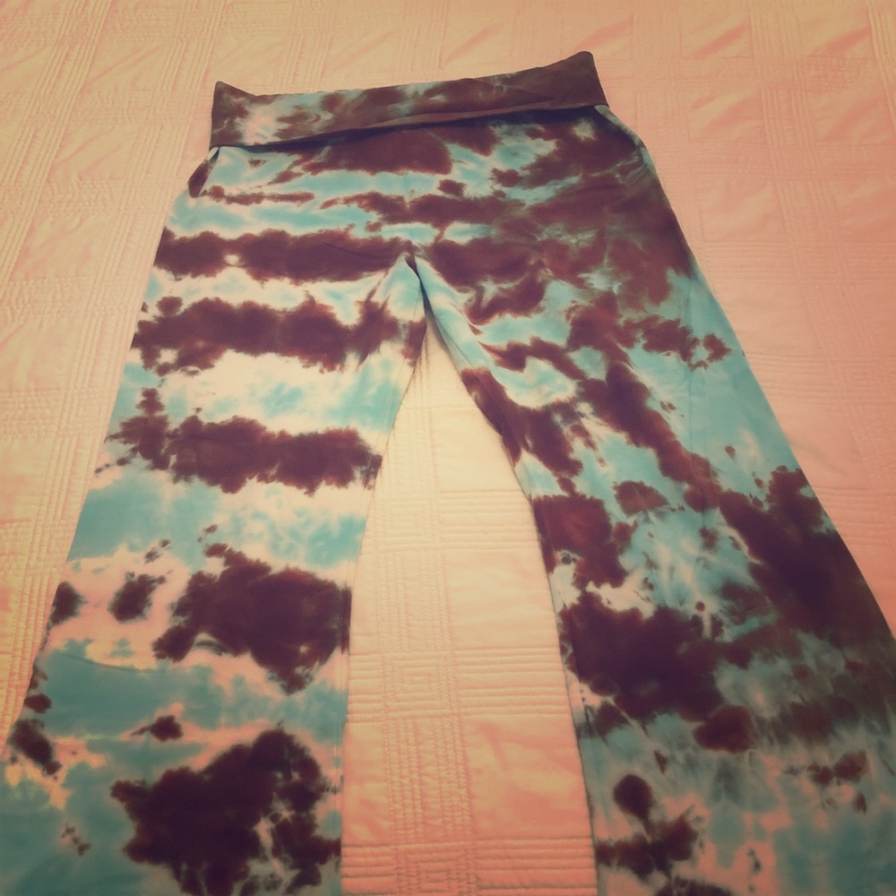 Like New Adorable All Tied Up Pants